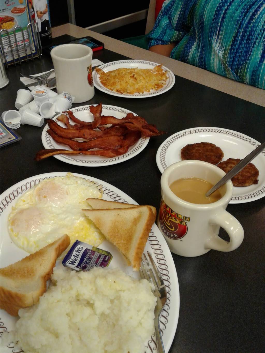 Waffle House | meal takeaway | 931 9th Ave N, Bessemer, AL 35020, USA | 2054286306 OR +1 205-428-6306