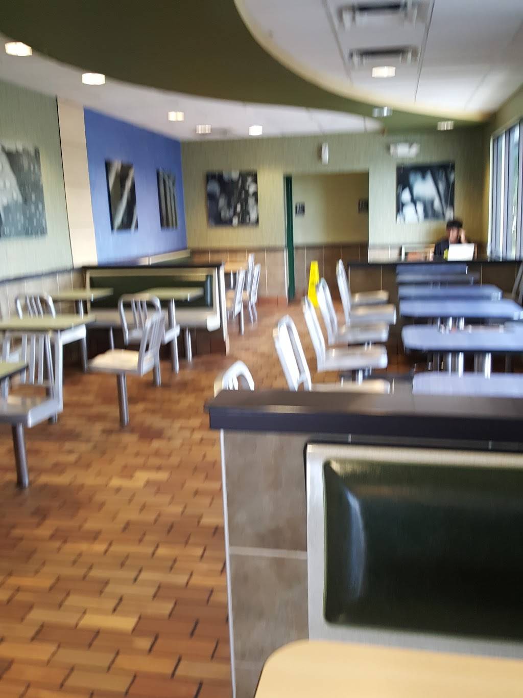 McDonalds | cafe | 200 NE 167th St, North Miami Beach, FL 33162, USA | 3059402092 OR +1 305-940-2092