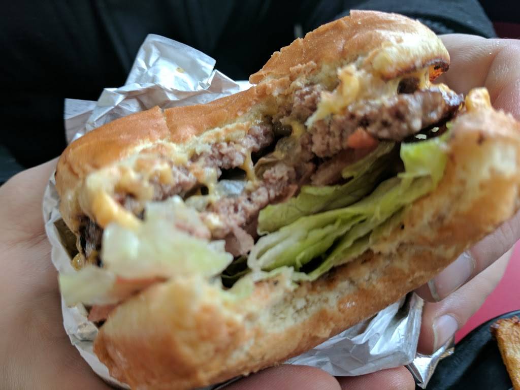 The Sandlot | restaurant | 1120 W Touhy Ave, Park Ridge, IL 60068, USA | 8476921900 OR +1 847-692-1900