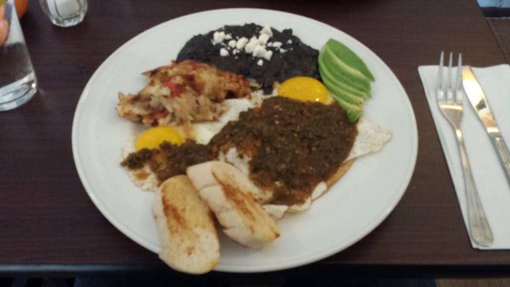 Earth Bistro Cafe | cafe | 11100 Clifton Blvd, Cleveland, OH 44102, USA | 2162019338 OR +1 216-201-9338