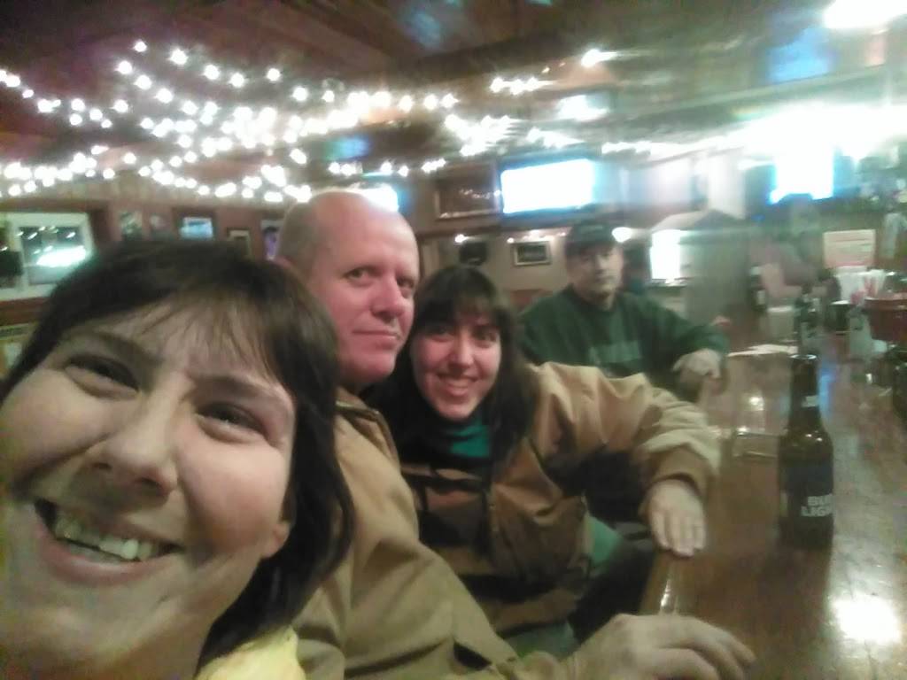 D & S Lounge & Restaurant | restaurant | 4458 S Pittsford Rd, Pittsford, MI 49271, USA | 5175233146 OR +1 517-523-3146