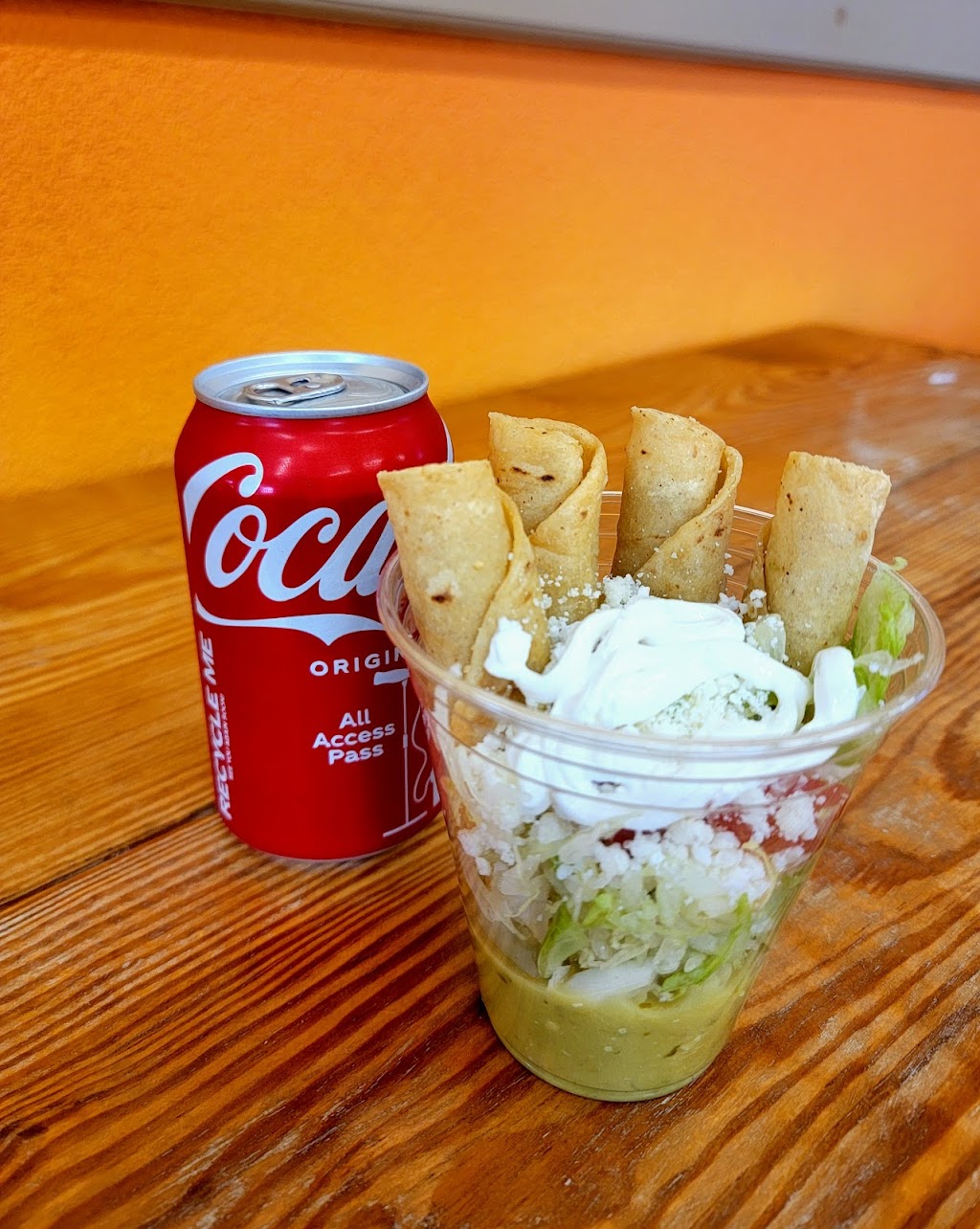 Hernandez Tortilleria | restaurant | 600 W Robertson St, San Benito, TX 78586, USA | 9566171670 OR +1 956-617-1670