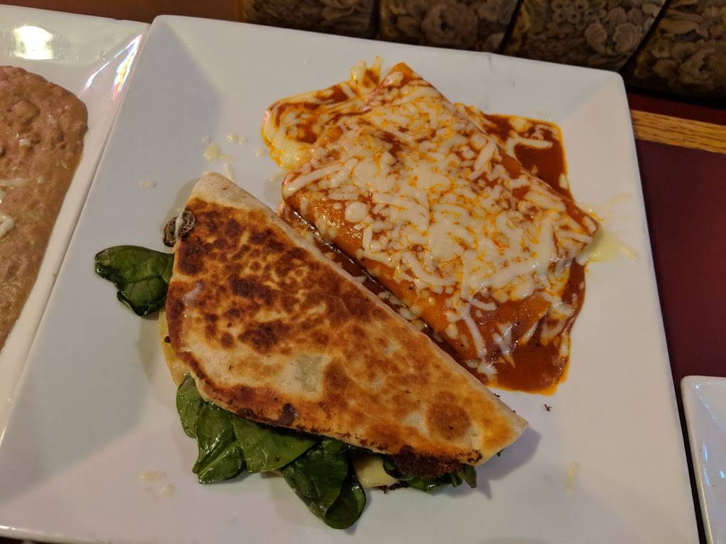 A La Mexicana | restaurant | 243 Portland Rd, Bridgton, ME 04009, USA | 2078038370 OR +1 207-803-8370