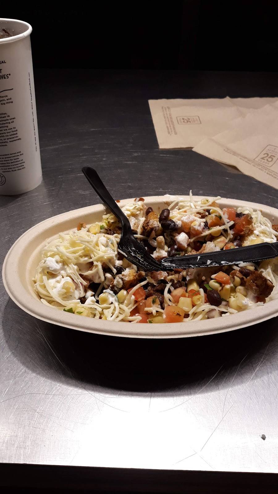 Chipotle Mexican Grill | restaurant | 2011 N Dale Mabry Hwy, Tampa, FL 33607, USA | 8138774169 OR +1 813-877-4169