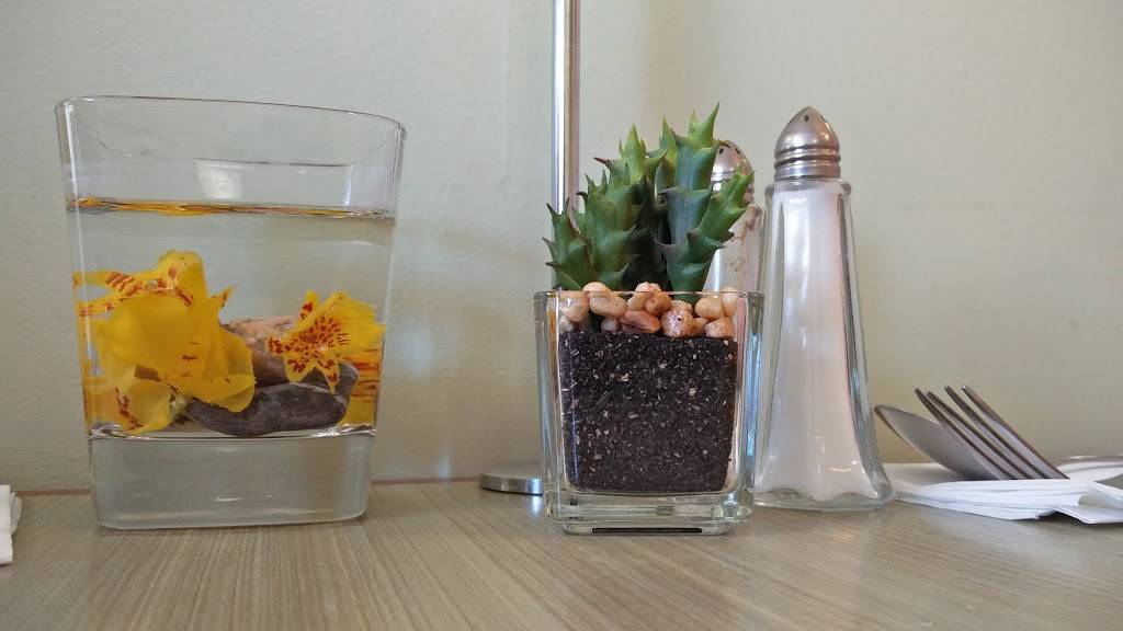 Cafe Lanka | restaurant | 3436A Foothill Blvd, Glendale, CA 91214, USA | 8189573800 OR +1 818-957-3800