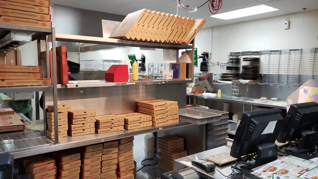 Papa Johns Pizza | restaurant | 10551 E Garden Dr #104, Aurora, CO 80012, USA | 7207477272 OR +1 720-747-7272