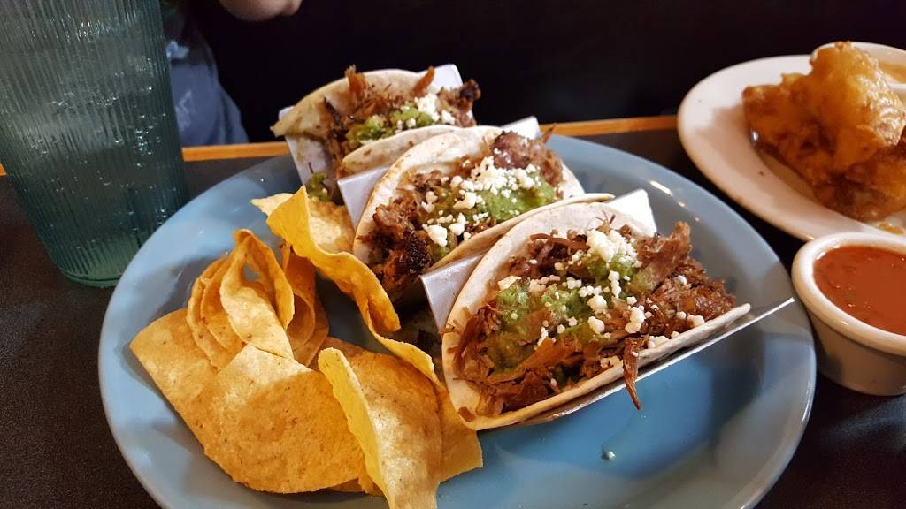 Greenhouse Restaurant | restaurant | 600 N Locust St, Denton, TX 76201, USA | 9404841349 OR +1 940-484-1349