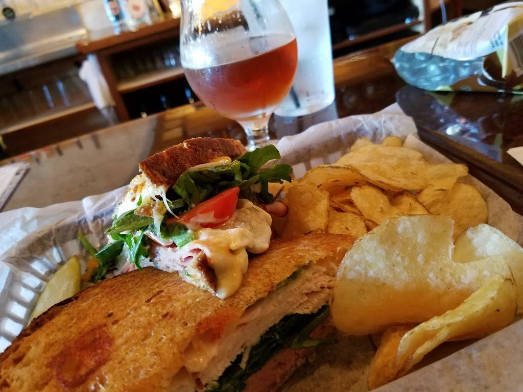 Rivers Edge Brewing Company | restaurant | 125 S Main St #400, Milford, MI 48381, USA | 2486851625 OR +1 248-685-1625