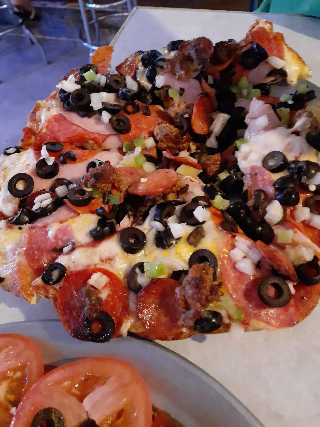 Ye Olde Pizza Shoppe | restaurant | 845 N 1st St, Hermiston, OR 97838, USA | 5415679066 OR +1 541-567-9066