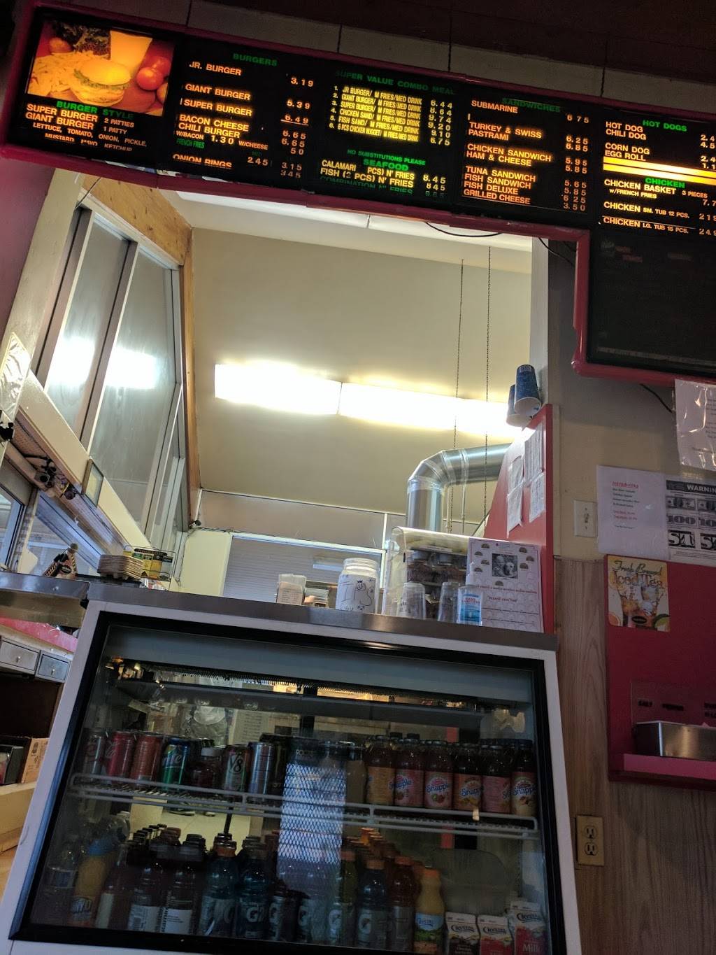 Sno-White Drive-In | meal takeaway | 223 State Park Dr, Aptos, CA 95003, USA | 8316884747 OR +1 831-688-4747