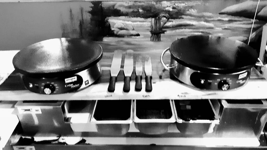 The Creepy Crepe | restaurant | 11424 Black Forest Rd, Colorado Springs, CO 80908, USA | 7193960825 OR +1 719-396-0825