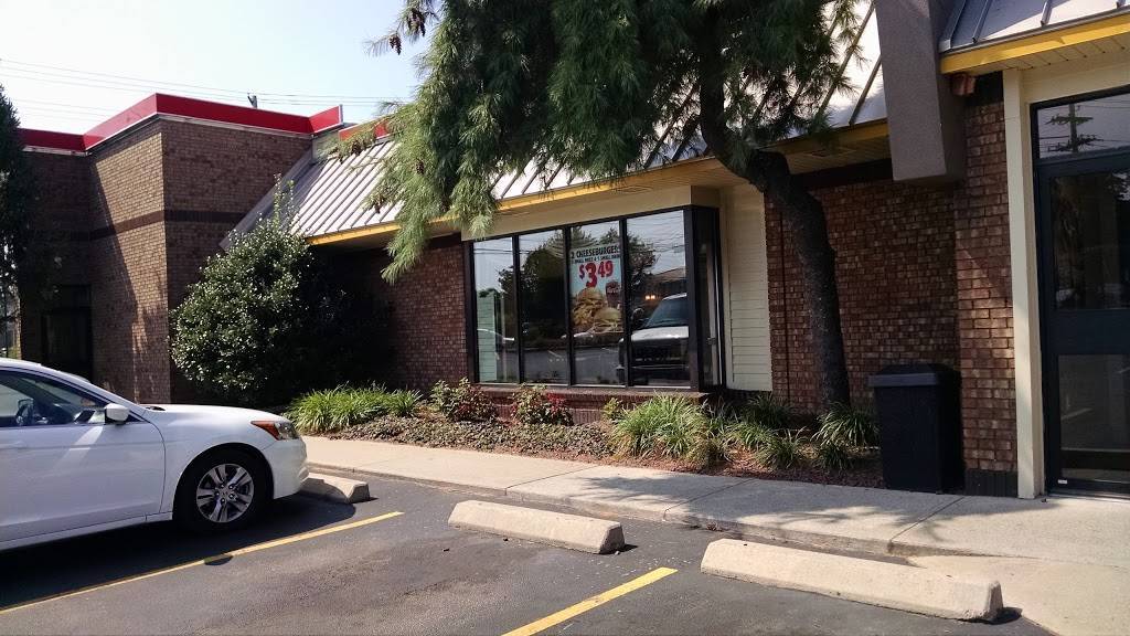 Burger King | restaurant | 1177 Pontiac Ave, Cranston, RI 02920, USA | 4019432130 OR +1 401-943-2130