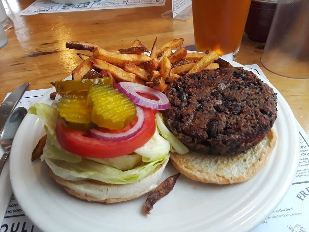 East Chatham Food Company | restaurant | 1267 NY-295, East Chatham, NY 12060, USA | 5183925065 OR +1 518-392-5065