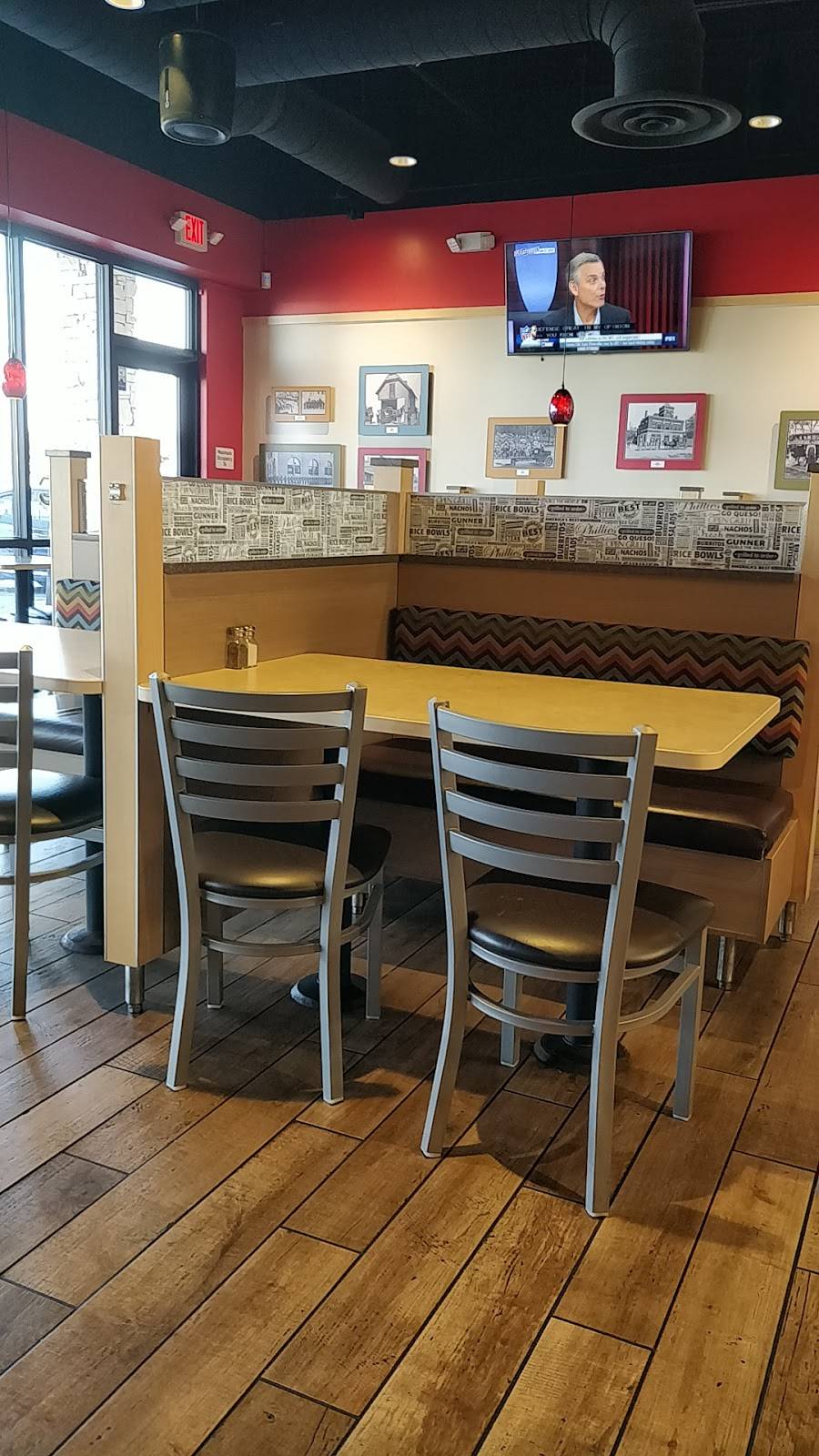 PepperJax Grill | restaurant | 2121 SW Wanamaker Rd #103, Topeka, KS 66614, USA | 7852466222 OR +1 785-246-6222