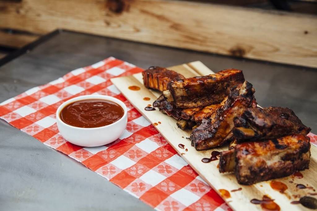 Brothers BBQ | restaurant | 9069 E Arapahoe Rd, Greenwood Village, CO 80112, USA | 3037999777 OR +1 303-799-9777