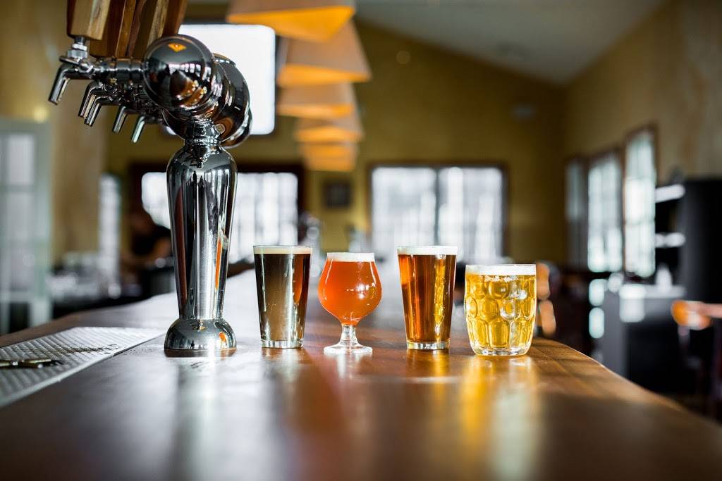 Arrowood Farms | restaurant | 236 Lower Whitfield Rd, Accord, NY 12404, USA | 8452530389 OR +1 845-253-0389