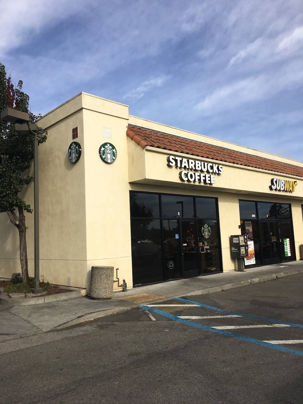 Starbucks | cafe | 5306 C, Old Redwood Hwy N, Petaluma, CA 94954, USA | 7077939088 OR +1 707-793-9088