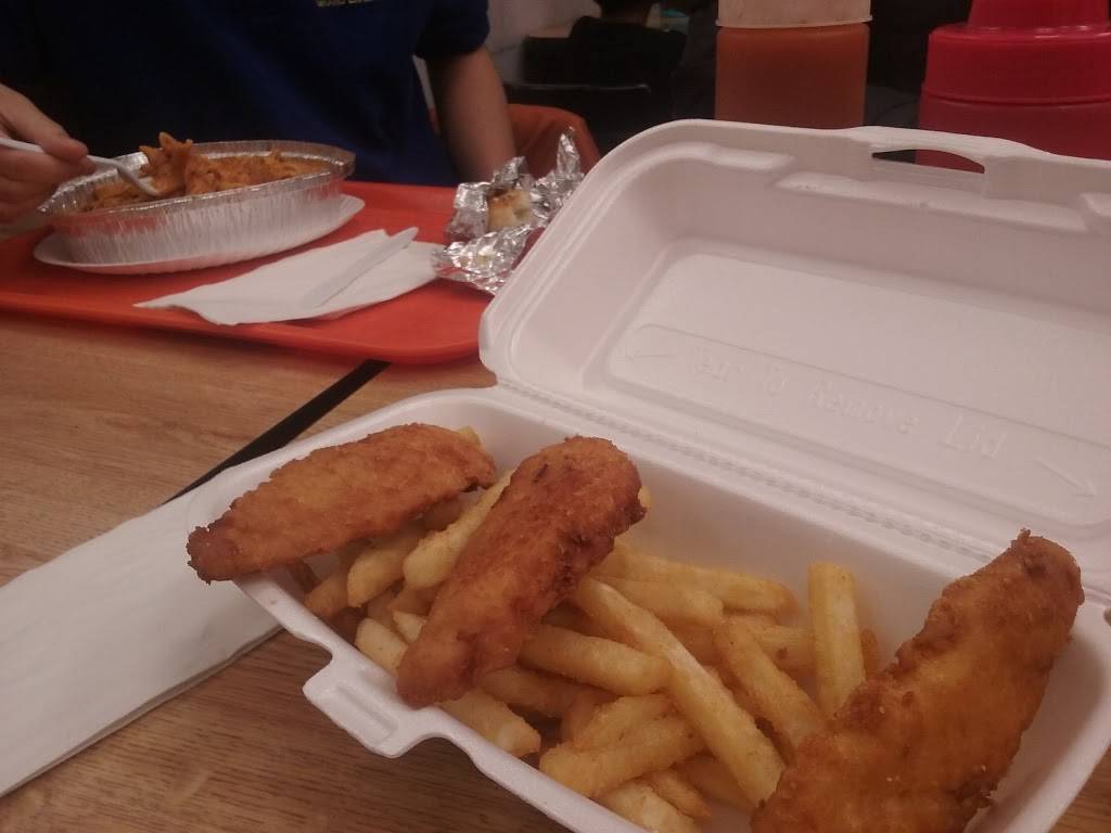 Pizza Plus | restaurant | 712 NJ-440, Jersey City, NJ 07304, USA | 2017818707 OR +1 201-781-8707