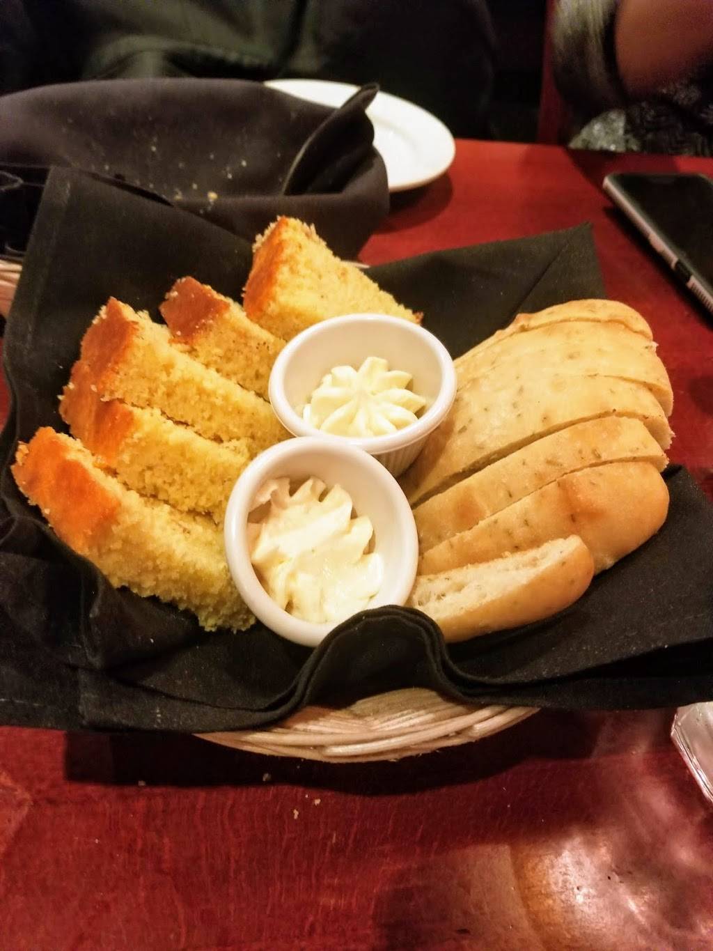 Allisons Restaurant | restaurant | 2207 Defense Hwy, Crofton, MD 21114, USA | 4107210331 OR +1 410-721-0331