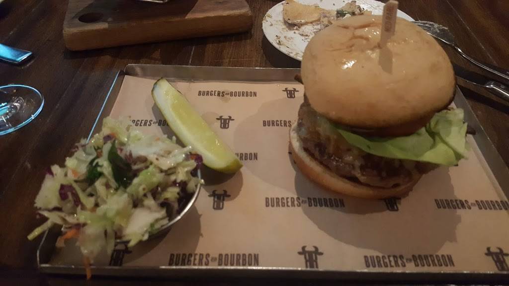 Burgers & Bourbon | restaurant | 9100 Marsac Ave, Park City, UT 84060, USA | 4356041402 OR +1 435-604-1402