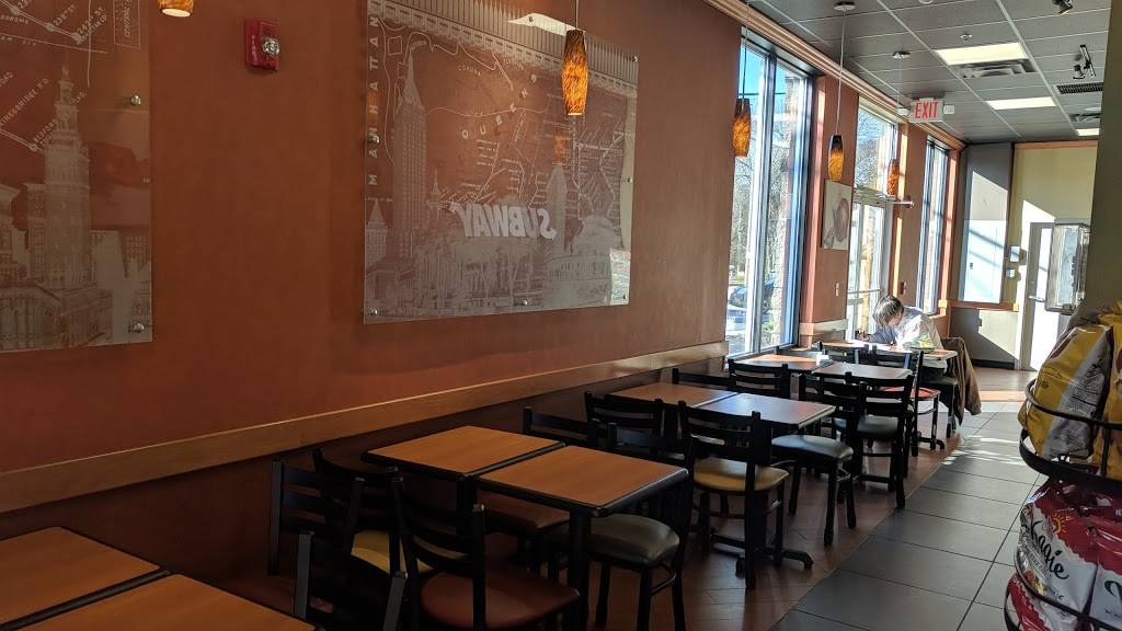 Subway Restaurants | restaurant | 610 Andover St, Lawrence, MA 01843, USA | 9782583183 OR +1 978-258-3183