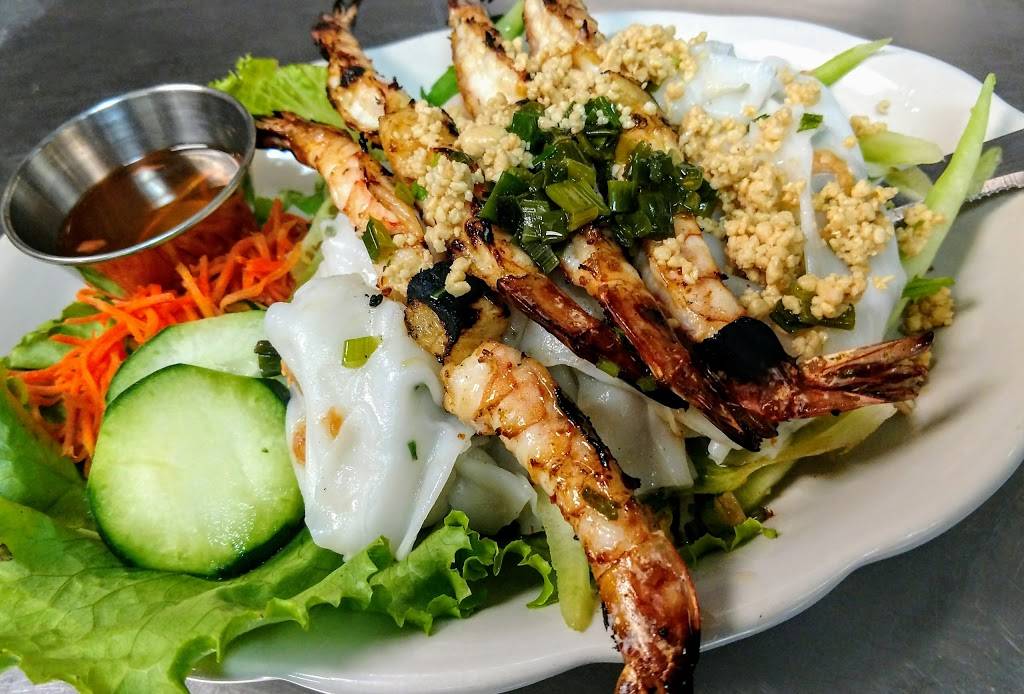 Saigon Market | restaurant | 93 University Pl, New York, NY 10003, USA | 2129823691 OR +1 212-982-3691