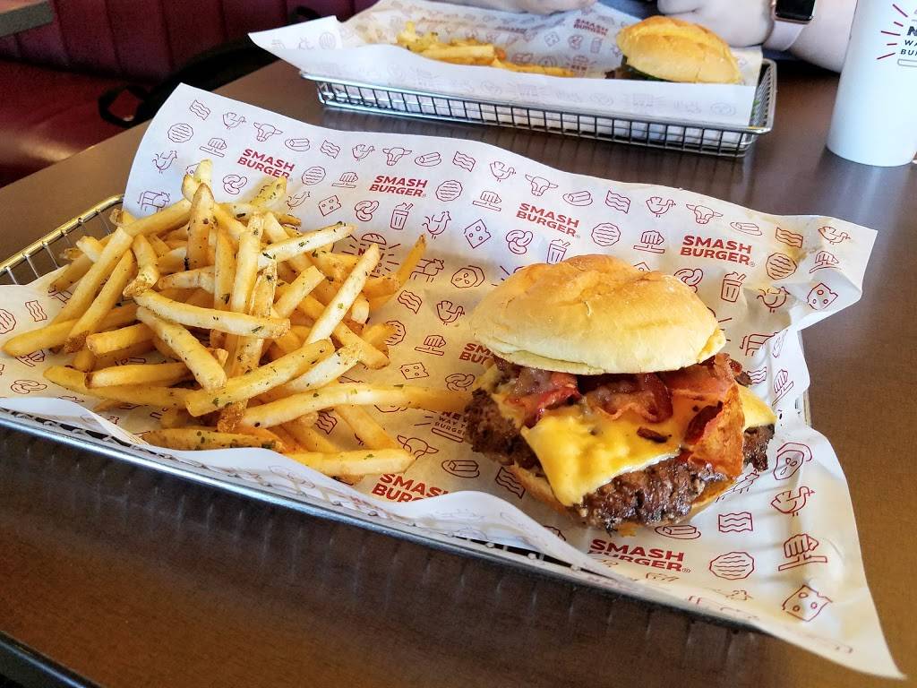 Smashburger | restaurant | 5870 W Thunderbird Rd, Glendale, AZ 85306, USA | 6024394050 OR +1 602-439-4050