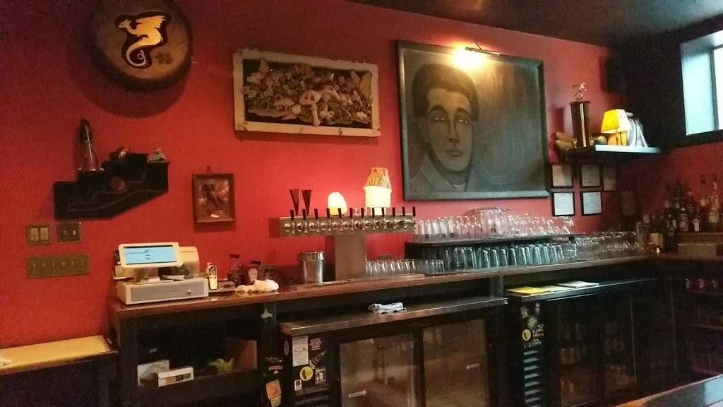 Hollywood Gardens Bar | restaurant | 169 Pinney St, Rochester, PA 15074, USA | 7247282227 OR +1 724-728-2227