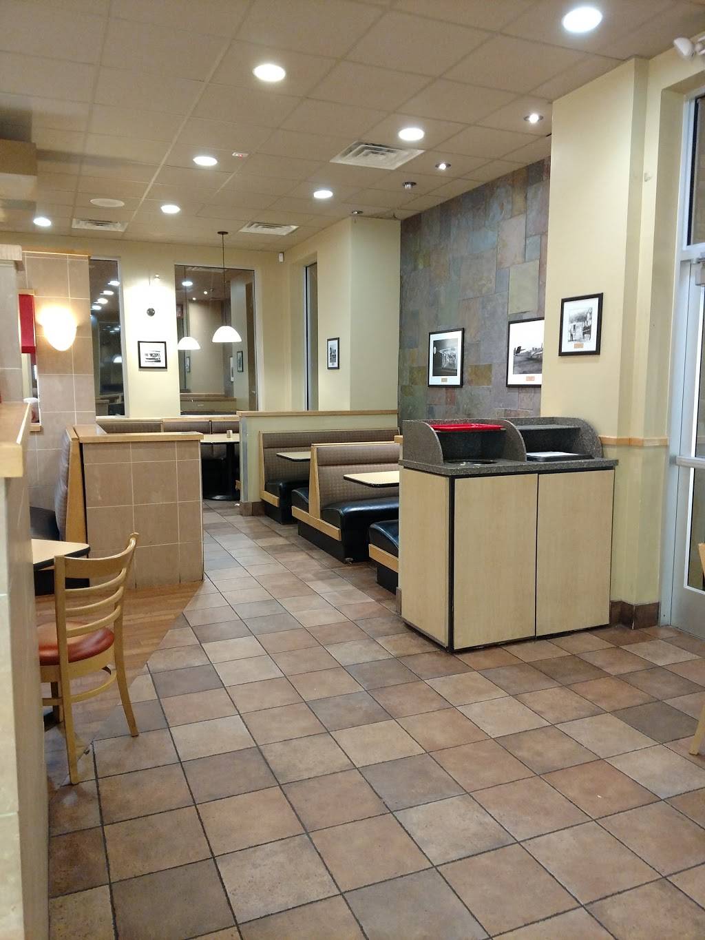 Dairy Queen Store | restaurant | 14421 FM 2920 Road, Tomball, TX 77377, USA | 2812553165 OR +1 281-255-3165