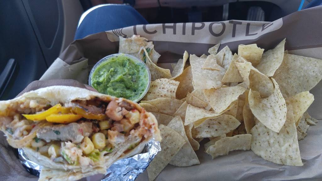 Chipotle Mexican Grill | restaurant | 7427 W Thomas Rd Ste 5, Phoenix, AZ 85033, USA | 6232401662 OR +1 623-240-1662