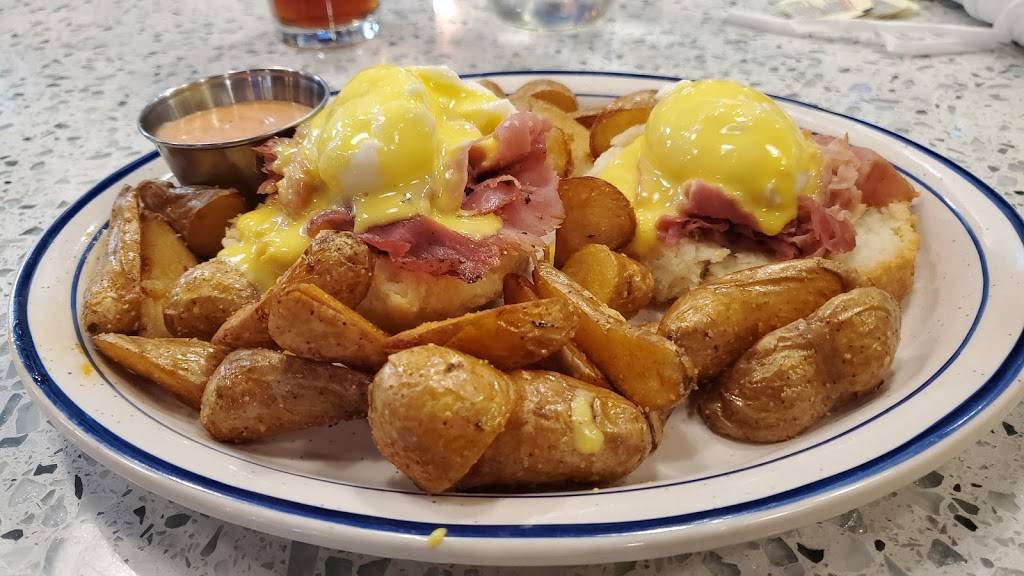 BLD Diner | restaurant | 4840 Forest Dr #26, Columbia, SC 29206, USA | 8039313595 OR +1 803-931-3595