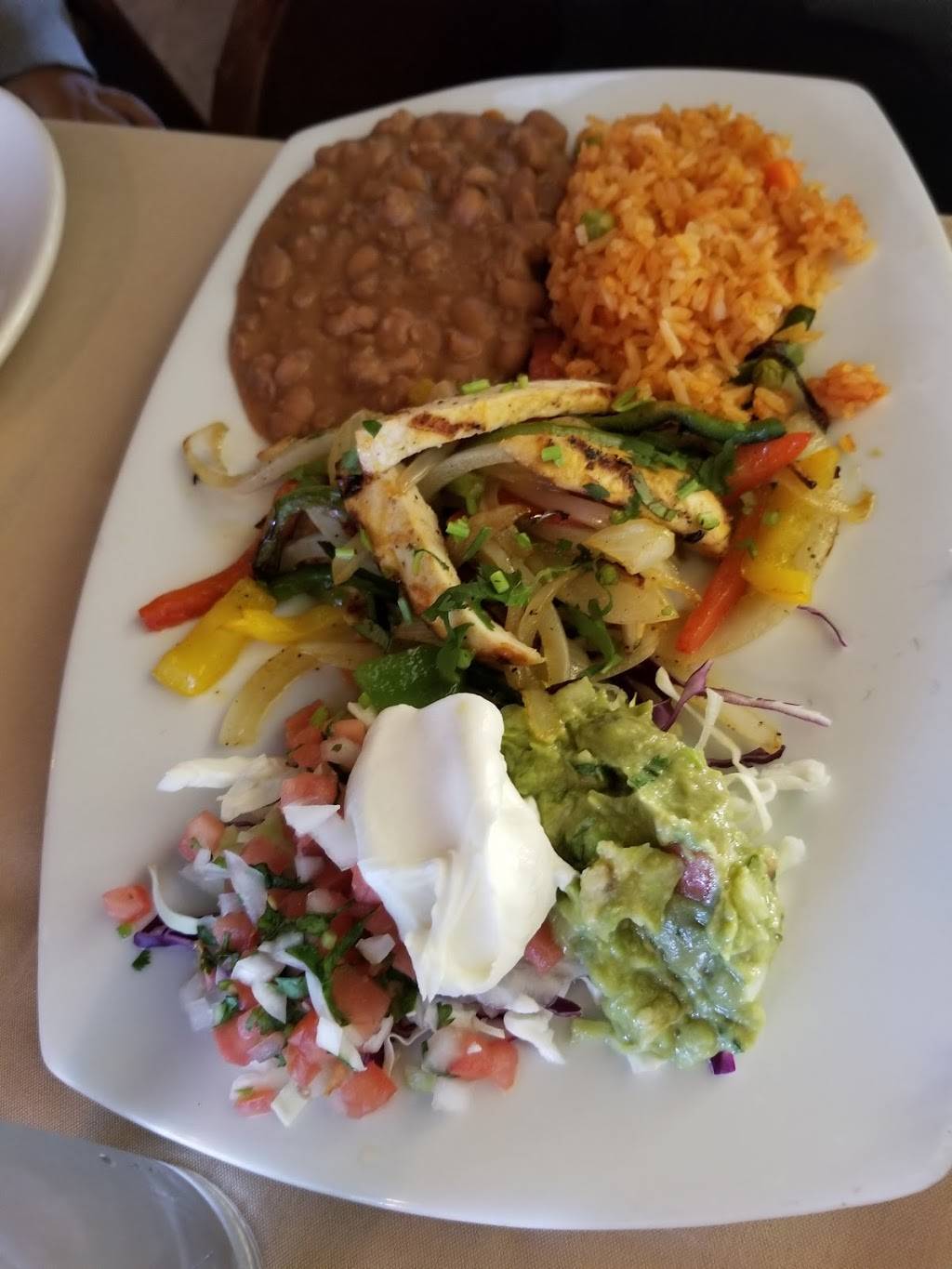 Amorelia Mexican Cafe | cafe | 2200 Harbor Blvd, C-110, Costa Mesa, CA 92627, USA | 9496461422 OR +1 949-646-1422