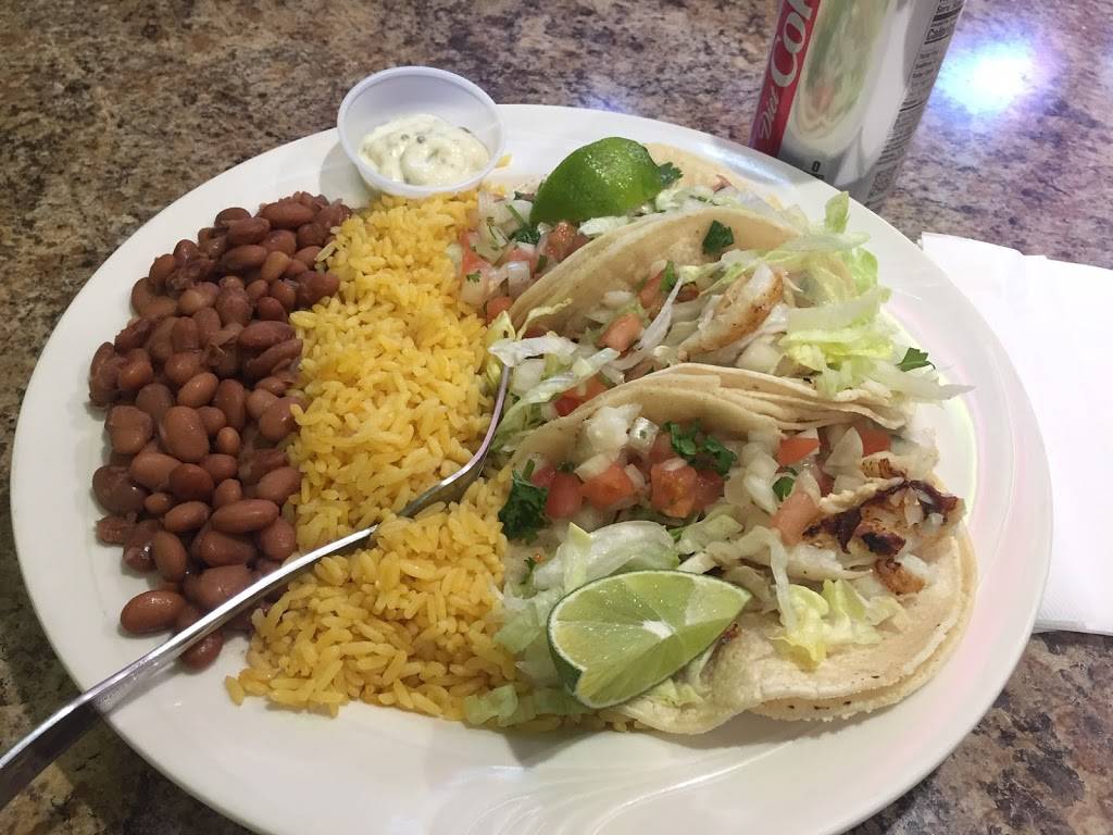 Tacos Lupita | restaurant | 63 Washington St, Gloucester, MA 01930, USA | 9782829600 OR +1 978-282-9600