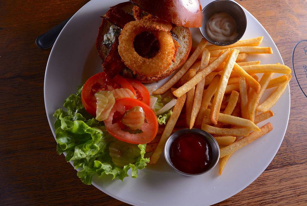 1901 Speakeasy | restaurant | 740 S B St, Oxnard, CA 93030, USA | 8054866878 OR +1 805-486-6878