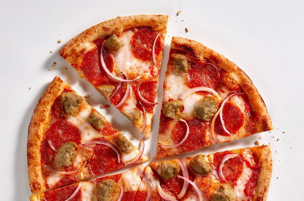Blaze Pizza | meal takeaway | 20 Clair Rd W Unit 1, Guelph, ON N1L 0A8, Canada | 2269090080 OR +1 226-909-0080