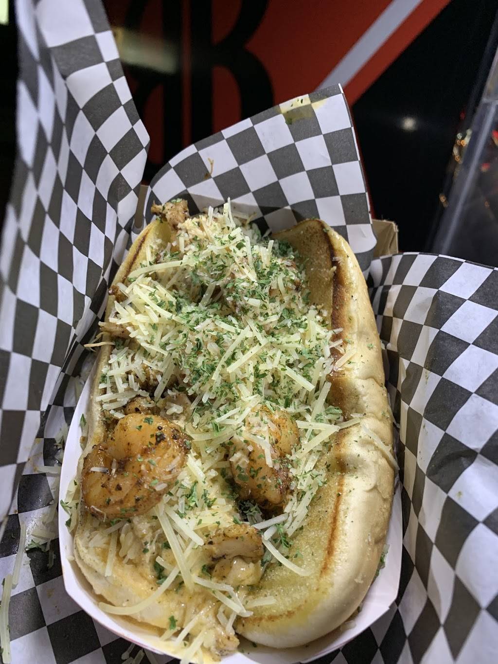 Billionaire Burger Boyz Compton | restaurant | 811 S Long Beach Blvd, Compton, CA 90221, USA | 3105544116 OR +1 310-554-4116