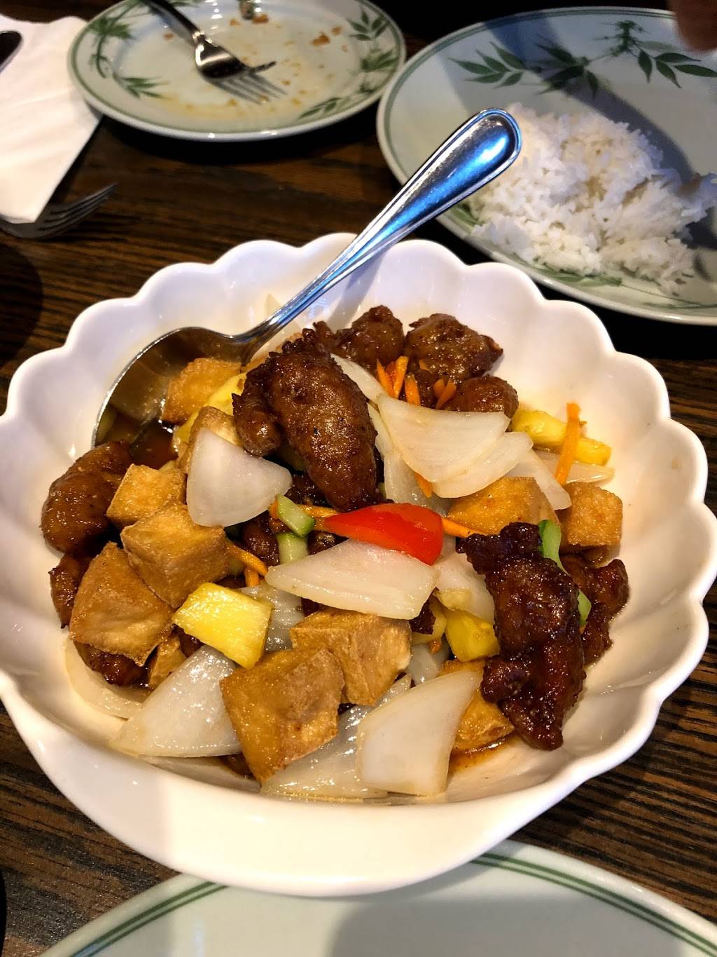 Little Asia | restaurant | 36 King St E, Dundas, ON L9H 1B8, Canada | 2892388100 OR +1 289-238-8100