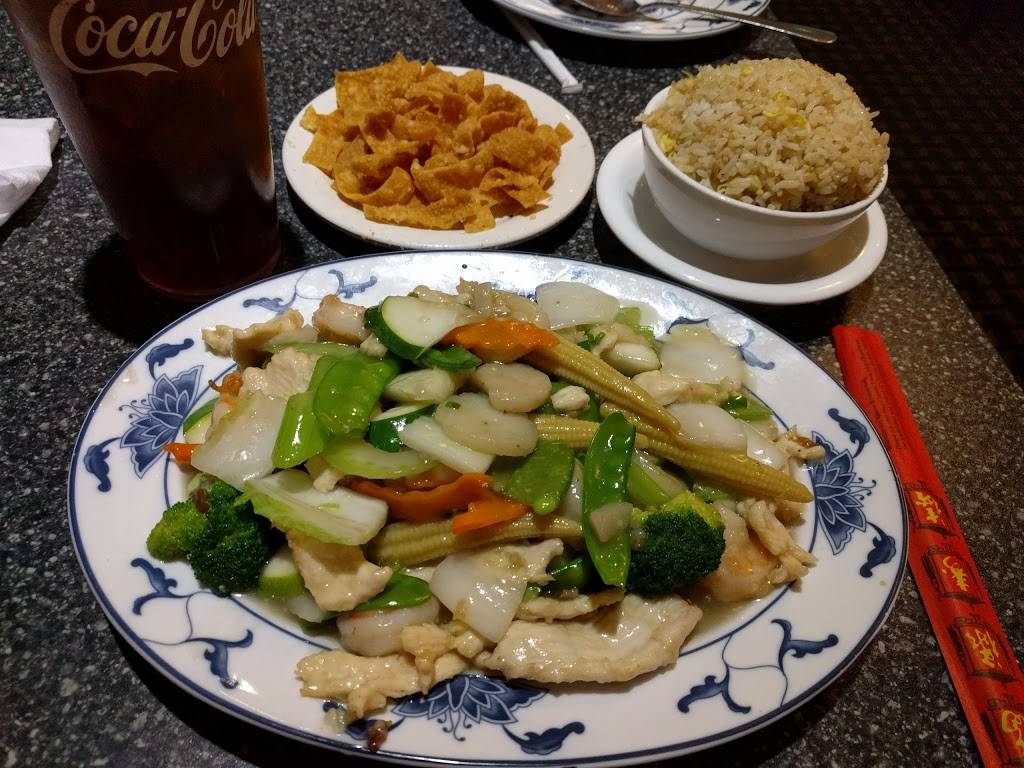 Peking | restaurant | 1316 W Main St, Lebanon, TN 37087, USA | 6154493304 OR +1 615-449-3304