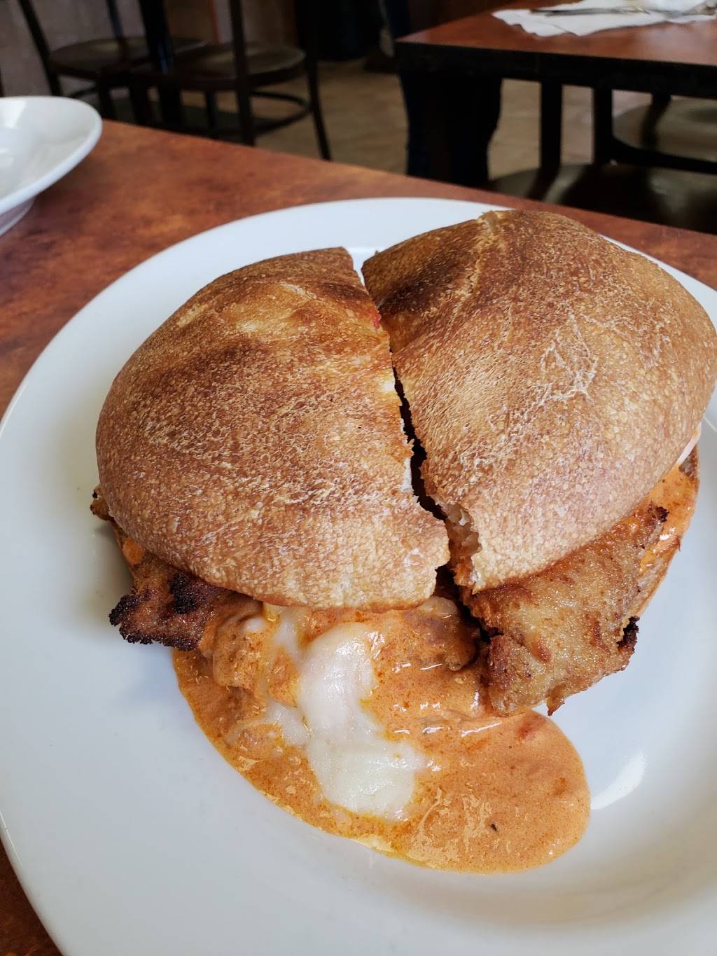 Antonios Rt. 5 | restaurant | 528 Washington Ave, North Haven, CT 06473, USA | 2032349190 OR +1 203-234-9190