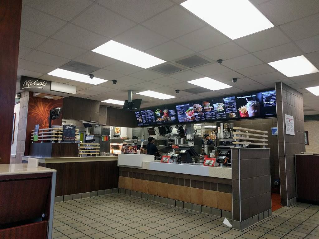 McDonalds | cafe | 11591 Frankstown Rd, Pittsburgh, PA 15235, USA | 4122430325 OR +1 412-243-0325