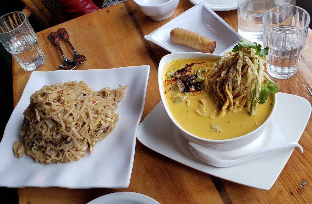 Sukhothai | restaurant | 1442 Dundas St W, Toronto, ON M6J 1Y6, Canada | 4167922432 OR +1 416-792-2432