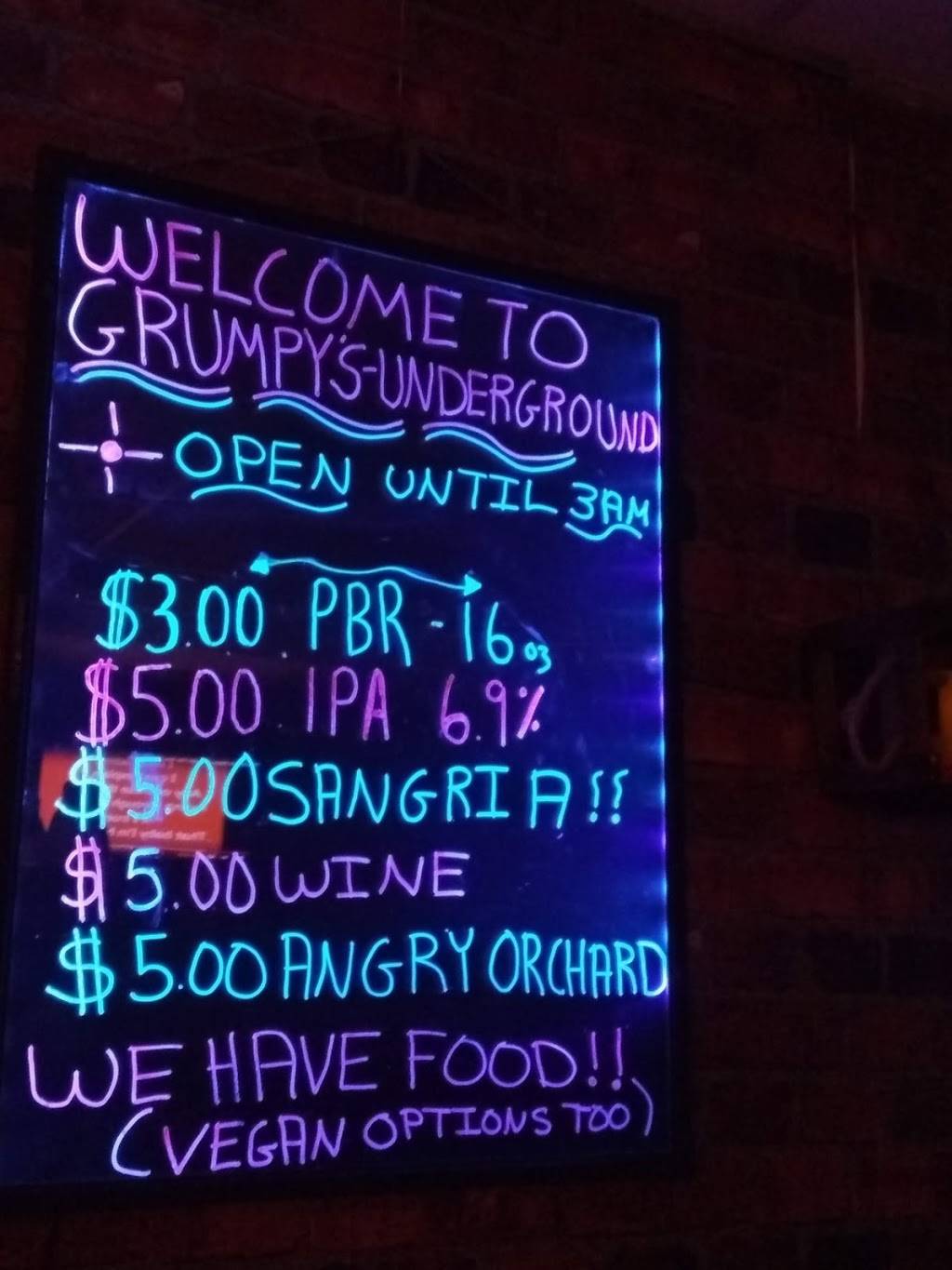 Grumpys underground | restaurant | 1018 N Mills Ave, Orlando, FL 32804, USA | 8138984717 OR +1 813-898-4717