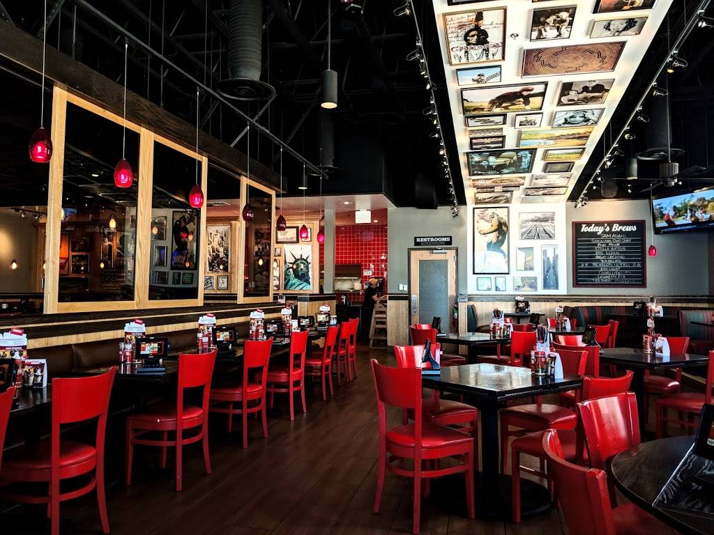 Red Robin Gourmet Burgers and Brews | restaurant | 6401 Bluebonnet Blvd, Baton Rouge, LA 70836, USA | 2253082772 OR +1 225-308-2772