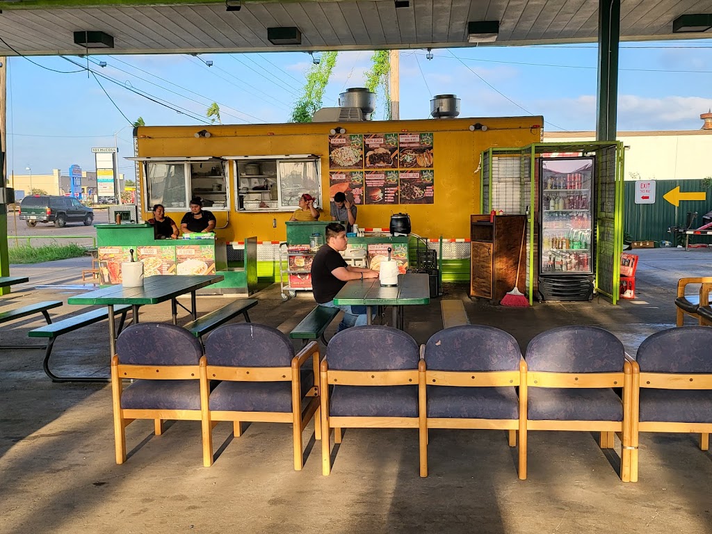 El Vagoncito Chilango | restaurant | 600 US-83 BUS, McAllen, TX 78501, USA | 9566271238 OR +1 956-627-1238