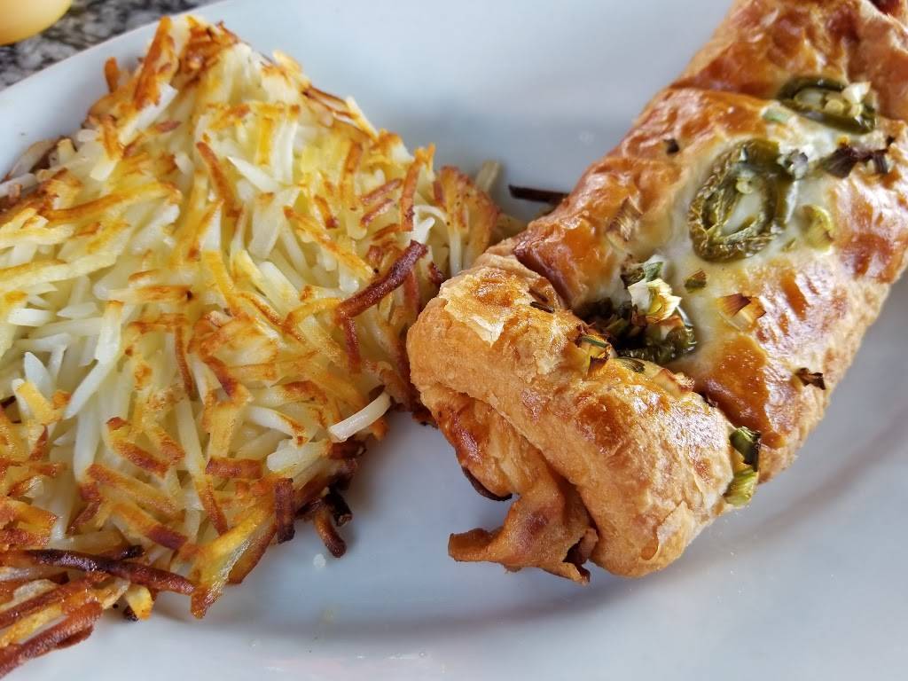 The Living Room | restaurant | 5900 El Cajon Blvd, San Diego, CA 92115, USA | 6192868434 OR +1 619-286-8434