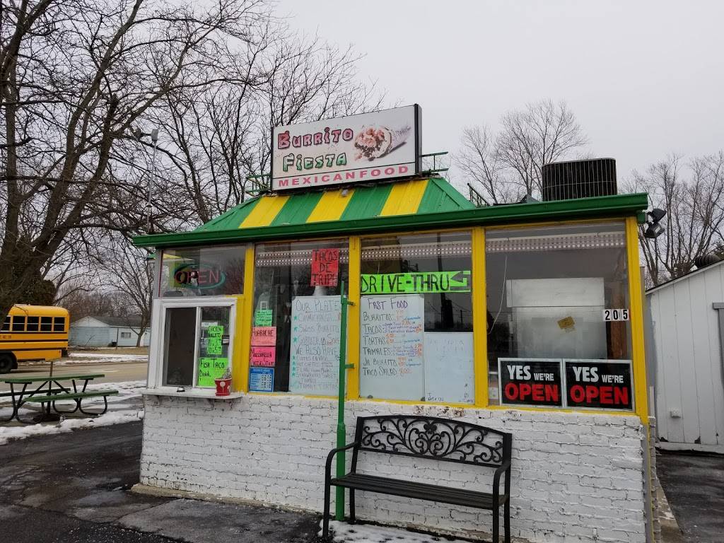Burrito Fiesta | restaurant | 205 W South St, Plano, IL 60545, USA | 6302732310 OR +1 630-273-2310