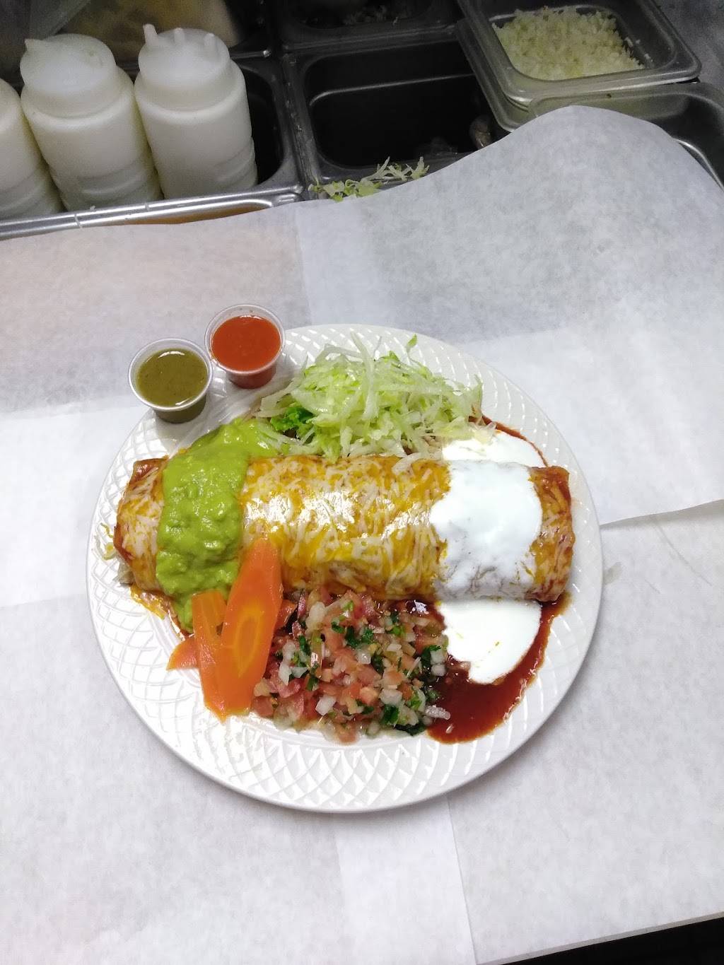 Arsenios Mexican Food | restaurant | 3422 N Cedar Ave, Fresno, CA 93726, USA | 5592439118 OR +1 559-243-9118