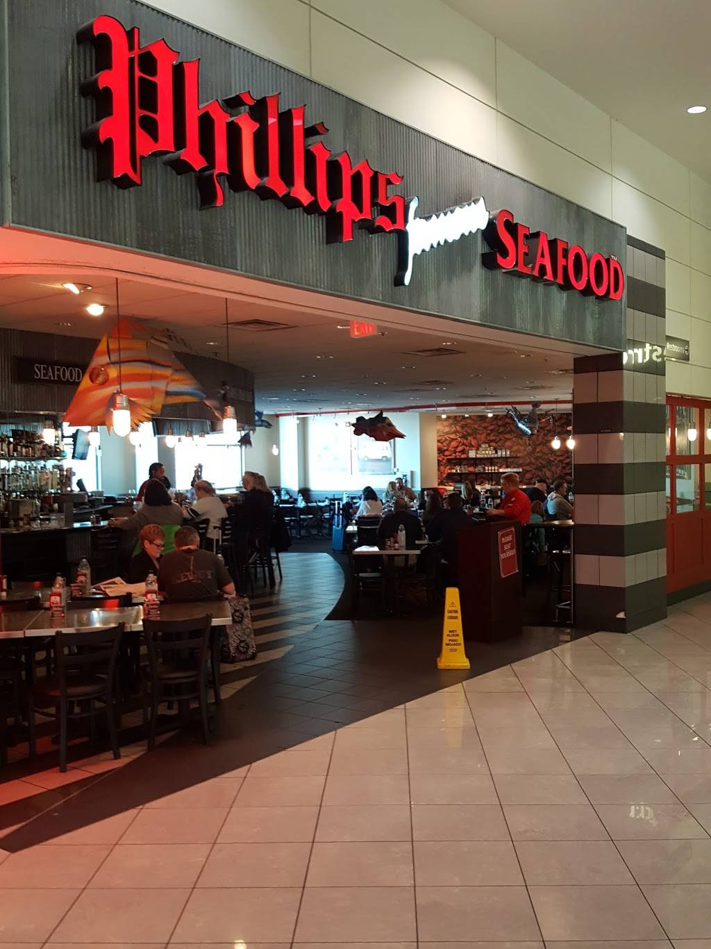 Phillips Seafood | restaurant | Baltimore/Washington International Thurgood Marshall Airport (BWI), Gate 12 Concourse D, Baltimore, MD 21240, USA | 4108507500 OR +1 410-850-7500