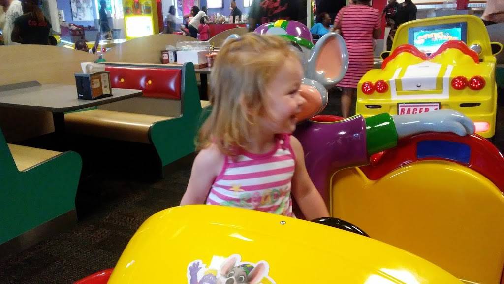Chuck E. Cheese | restaurant | 3489 Miller Rd, Flint, MI 48507, USA | 8107337404 OR +1 810-733-7404