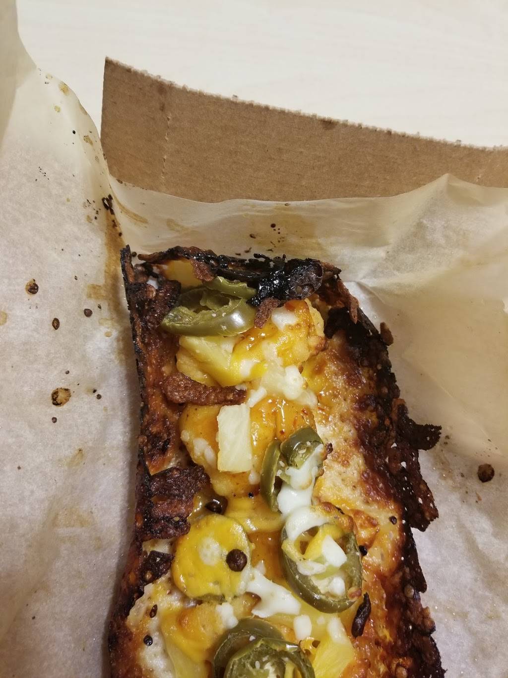 Dominos Pizza | meal delivery | 800 N Kedzie Ave, Chicago, IL 60651, USA | 7735961888 OR +1 773-596-1888